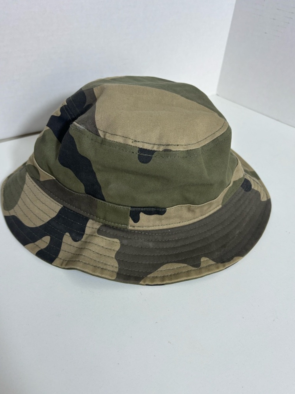 Adidas Camo Bucket Hat - Picture 3 of 7